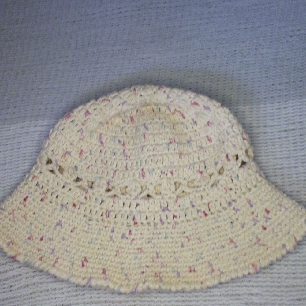 Spring/Summer Bucket hat